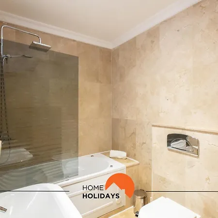 #228 Garrett Flats By Holidays Appartamento