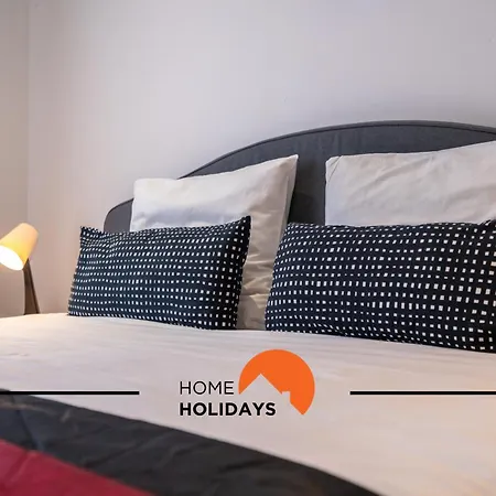 #228 Garrett Flats By Holidays * アルブフェイラ