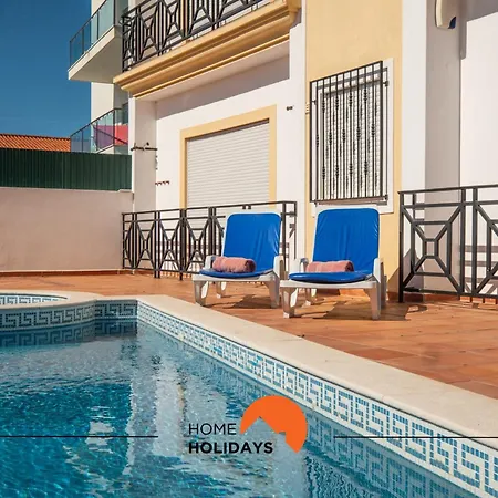 Appartement #228 Garrett Flats By Holidays