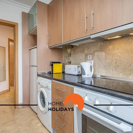 #228 Garrett Flats By Holidays Apartment