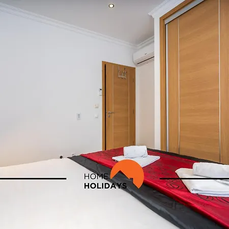 #228 Garrett Flats By Holidays Albufeira