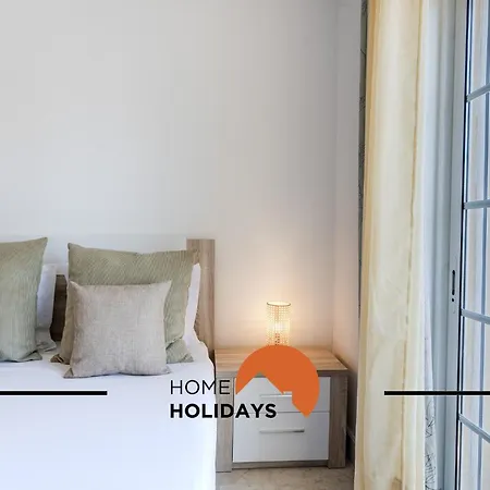 #228 Garrett Flats By Holidays Albufeira