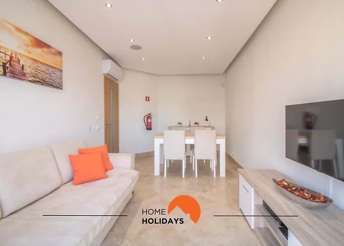 #228 Garrett Flats By Holidays * 알부페이라