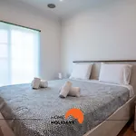 #228 Garrett Flats By Holidays